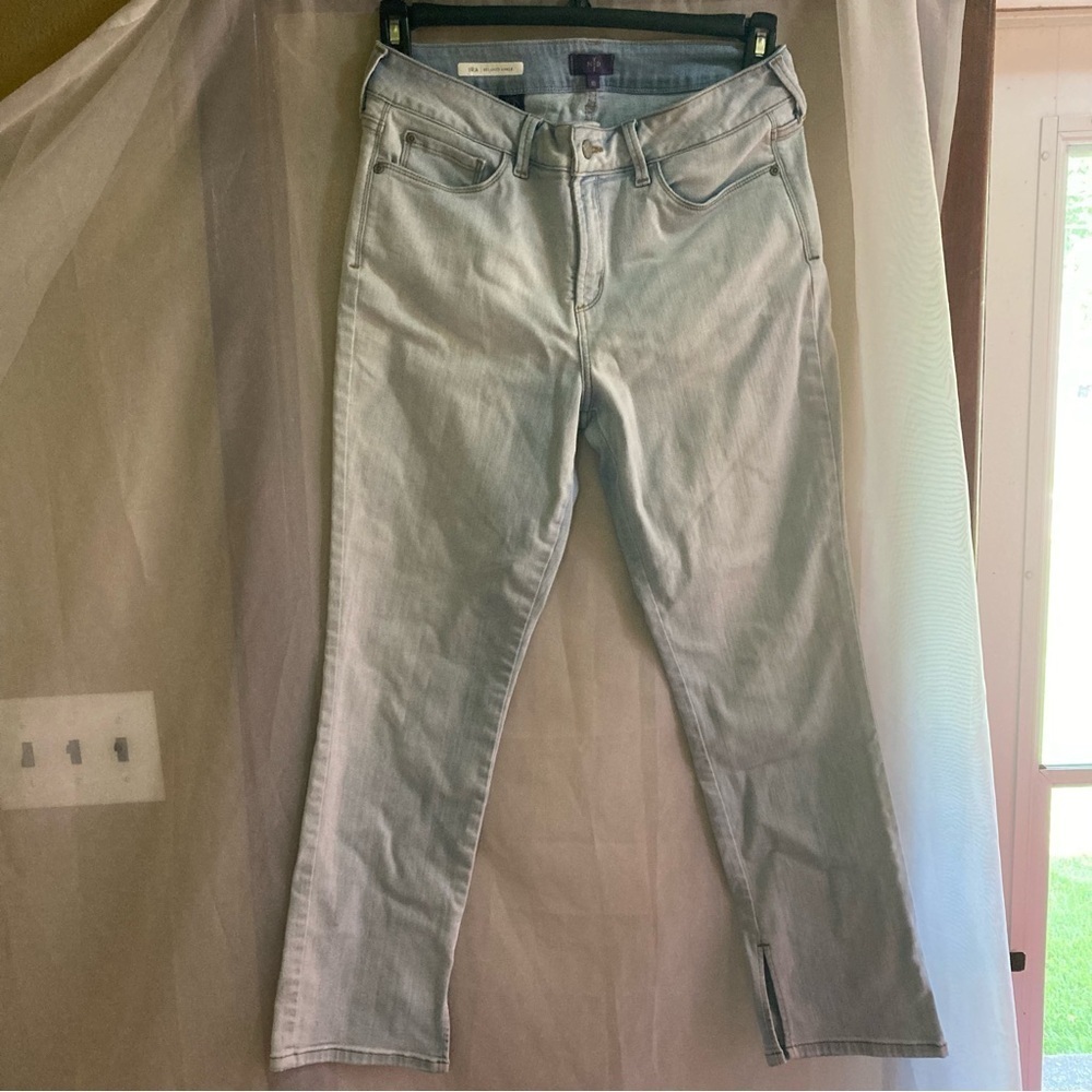 Nydj jeans light blue size 10